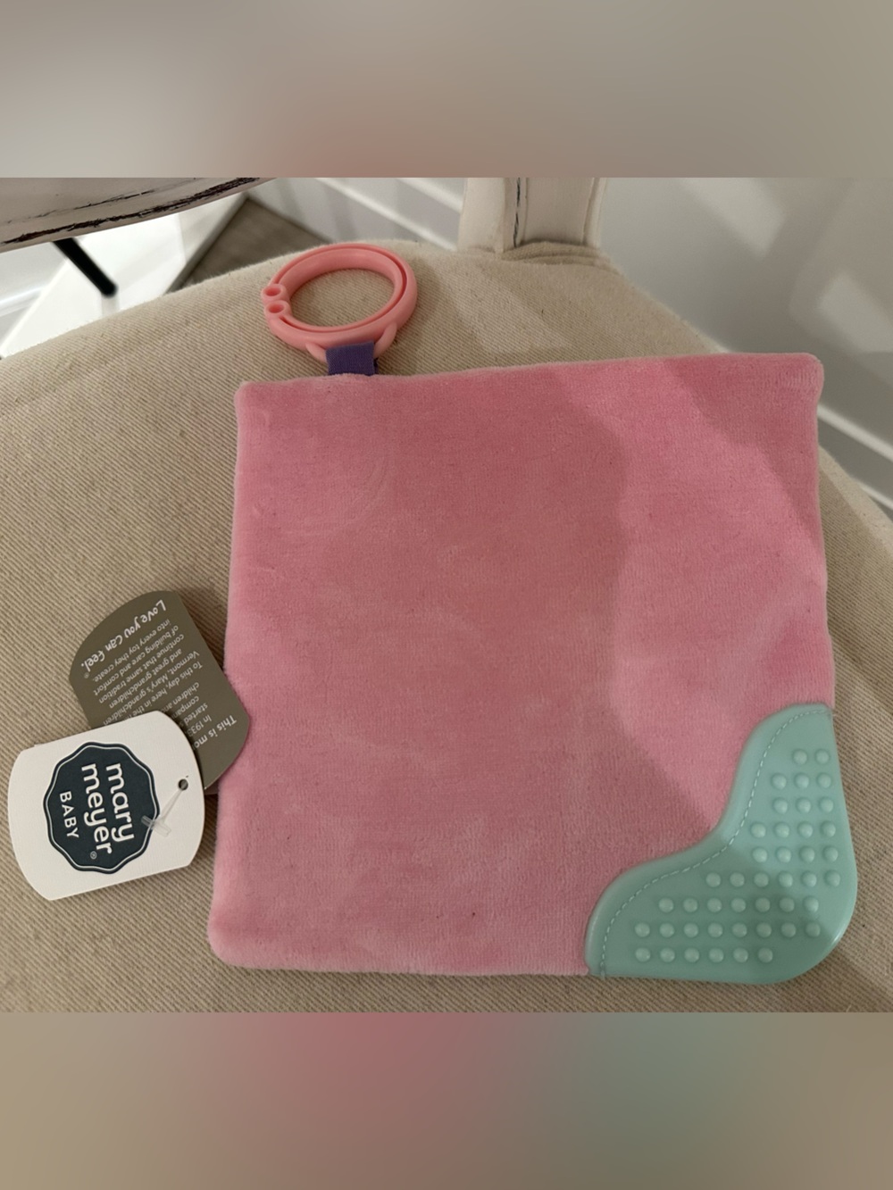 🤍 NWT Mary Meyer Sweet Soothie Sprinkles Ice Cream Crinkle Teether – 6×6″ - Picture 7 of 8